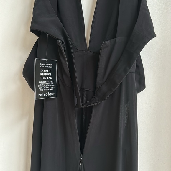 Retrofete Chrissy Dress in Black - Picture 9 of 9